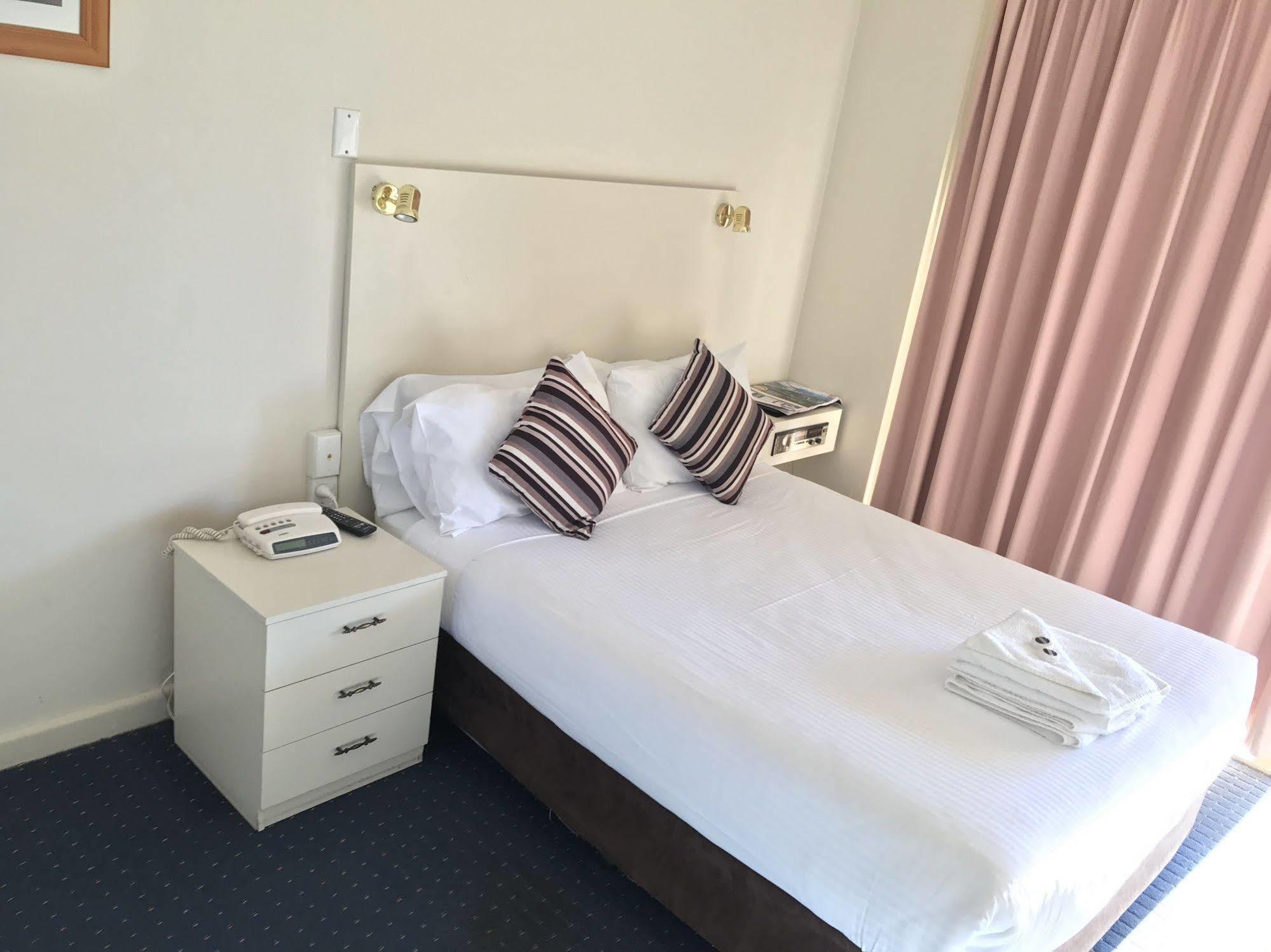 Orange Motor Lodge Εξωτερικό φωτογραφία